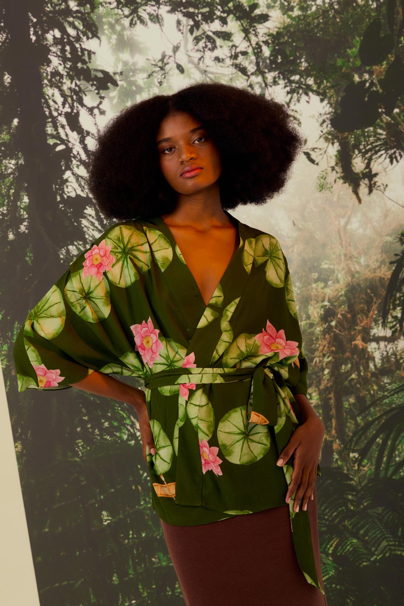Victoria Regia Kimono