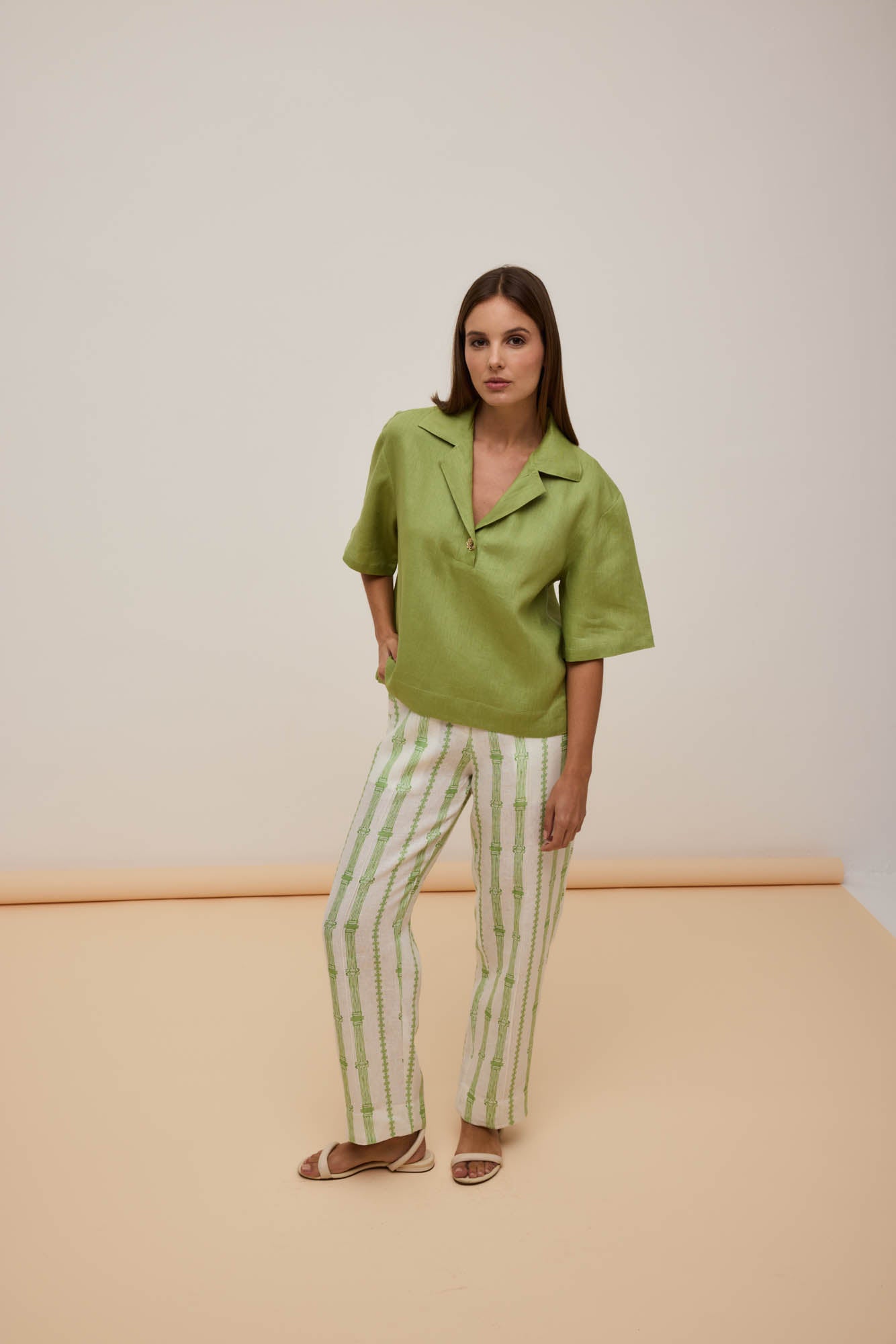 Blusa Gola Verde Oliveira