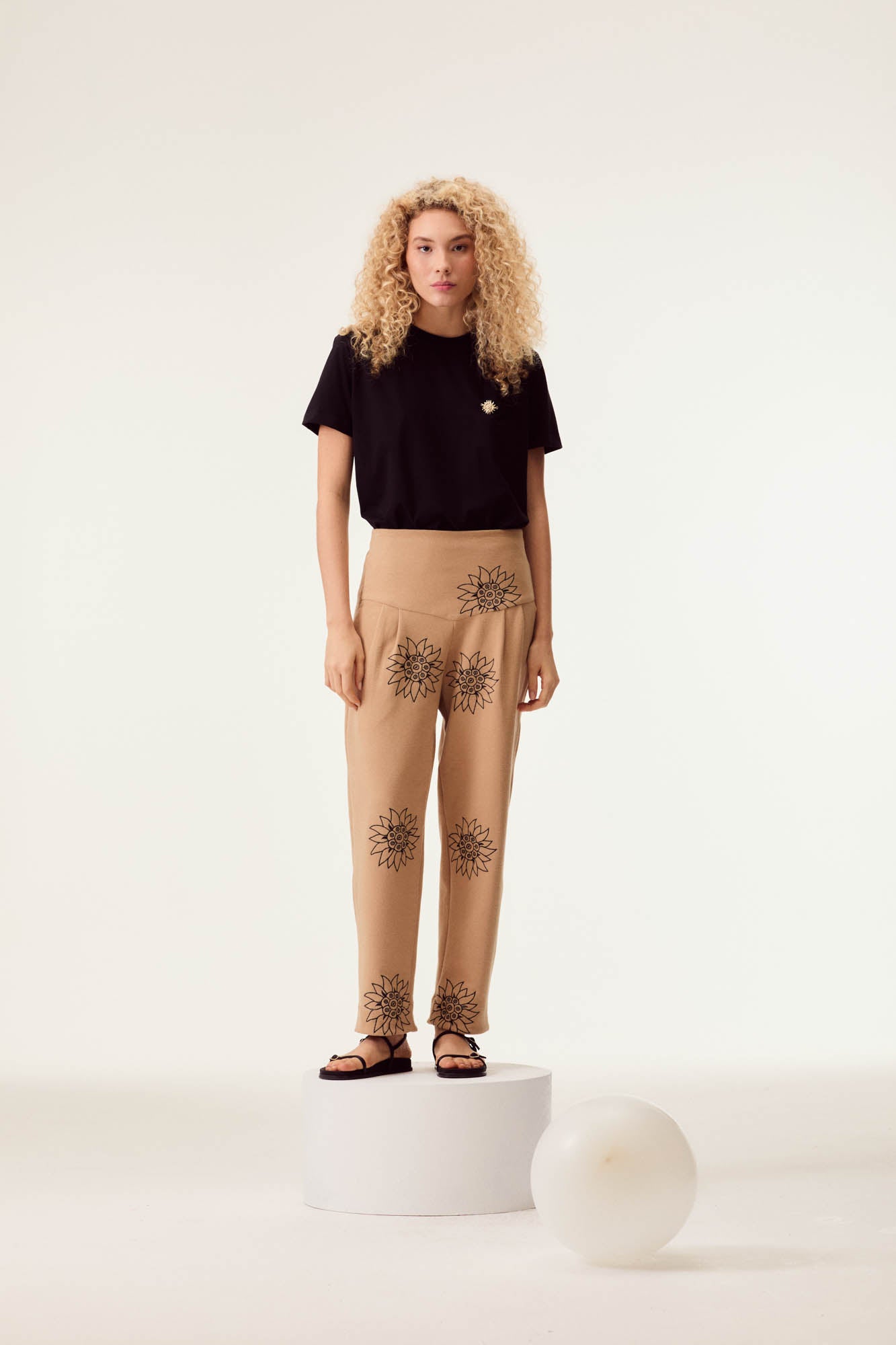 Embroidered Mesh Flap Trousers