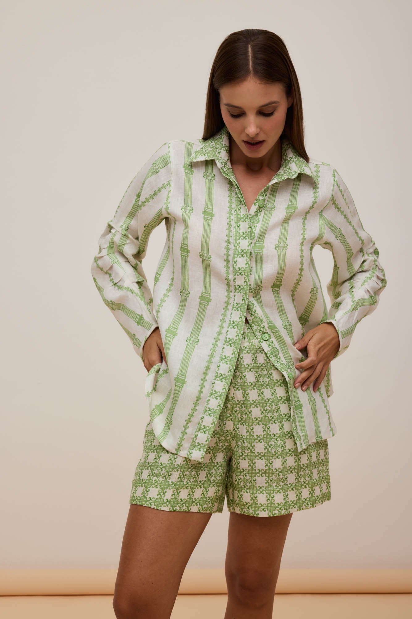 Short Alfaiataria Olimpo