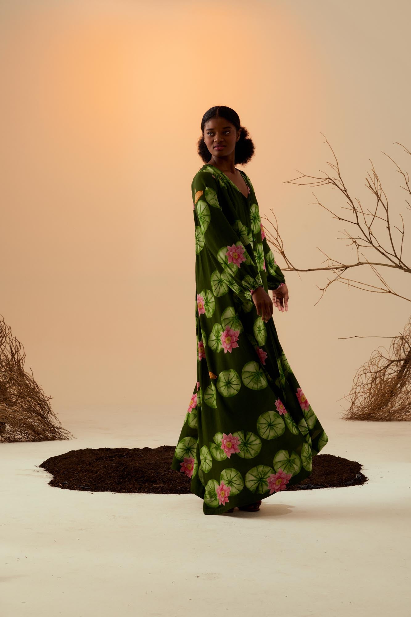 Victoria Regia Dress