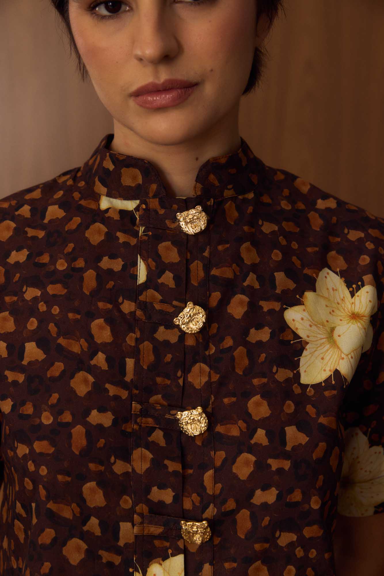 Camisa Gola Padre Onça Floral