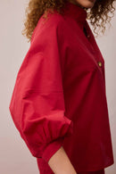 Blusa Pregas Punho Vermelho