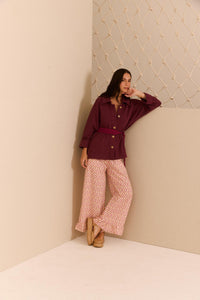 Calça Babado Macramê