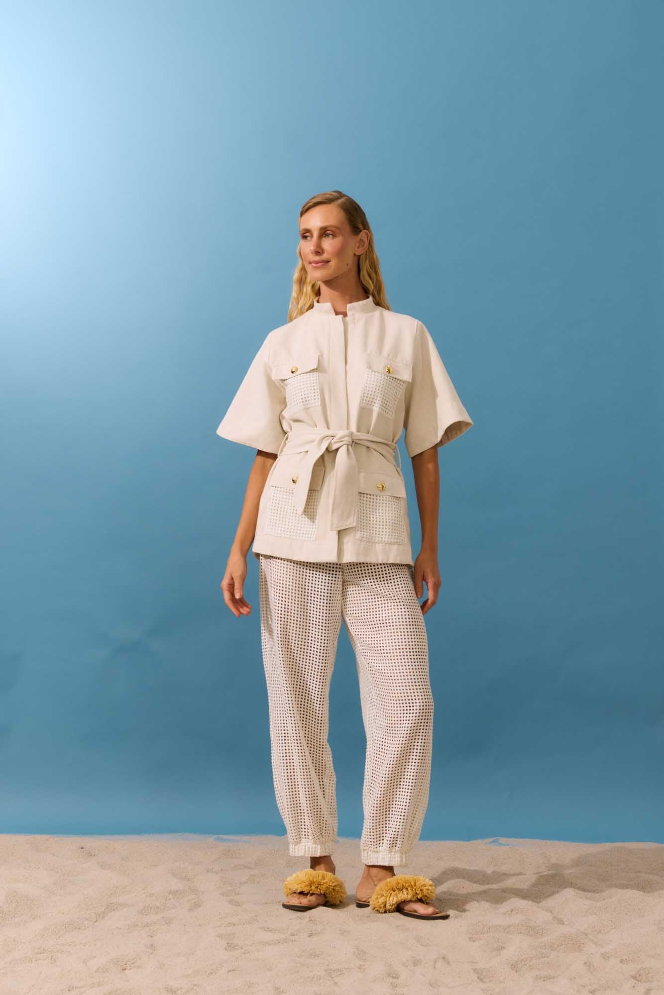 Blusa Manga Sino Areia