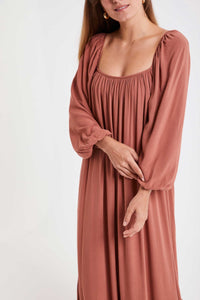 Vestido decote quadrado khepri terra
