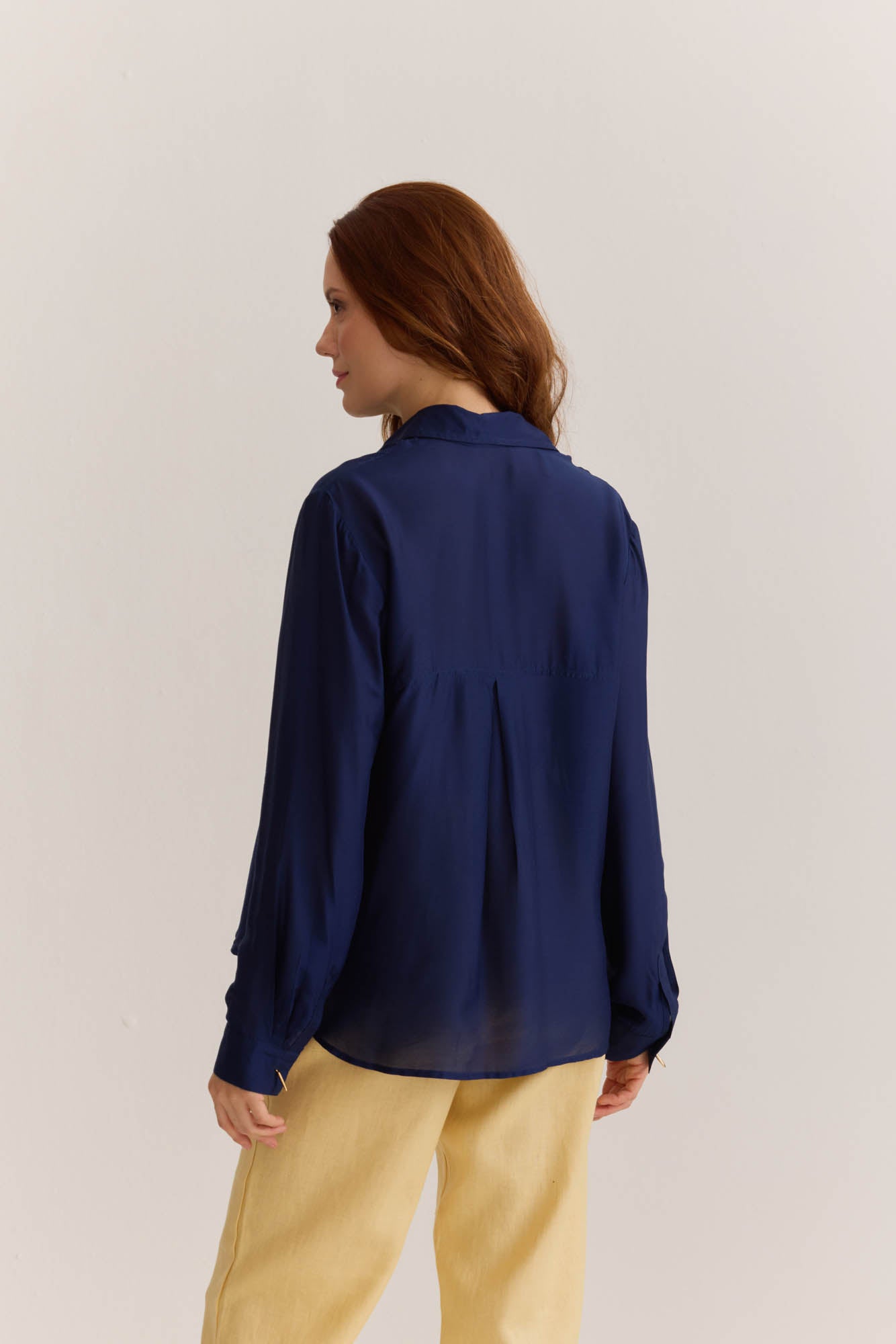 Camisa  Clássica Azul Meia Noite