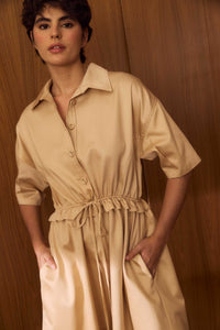 Vestido Acinturado Bege