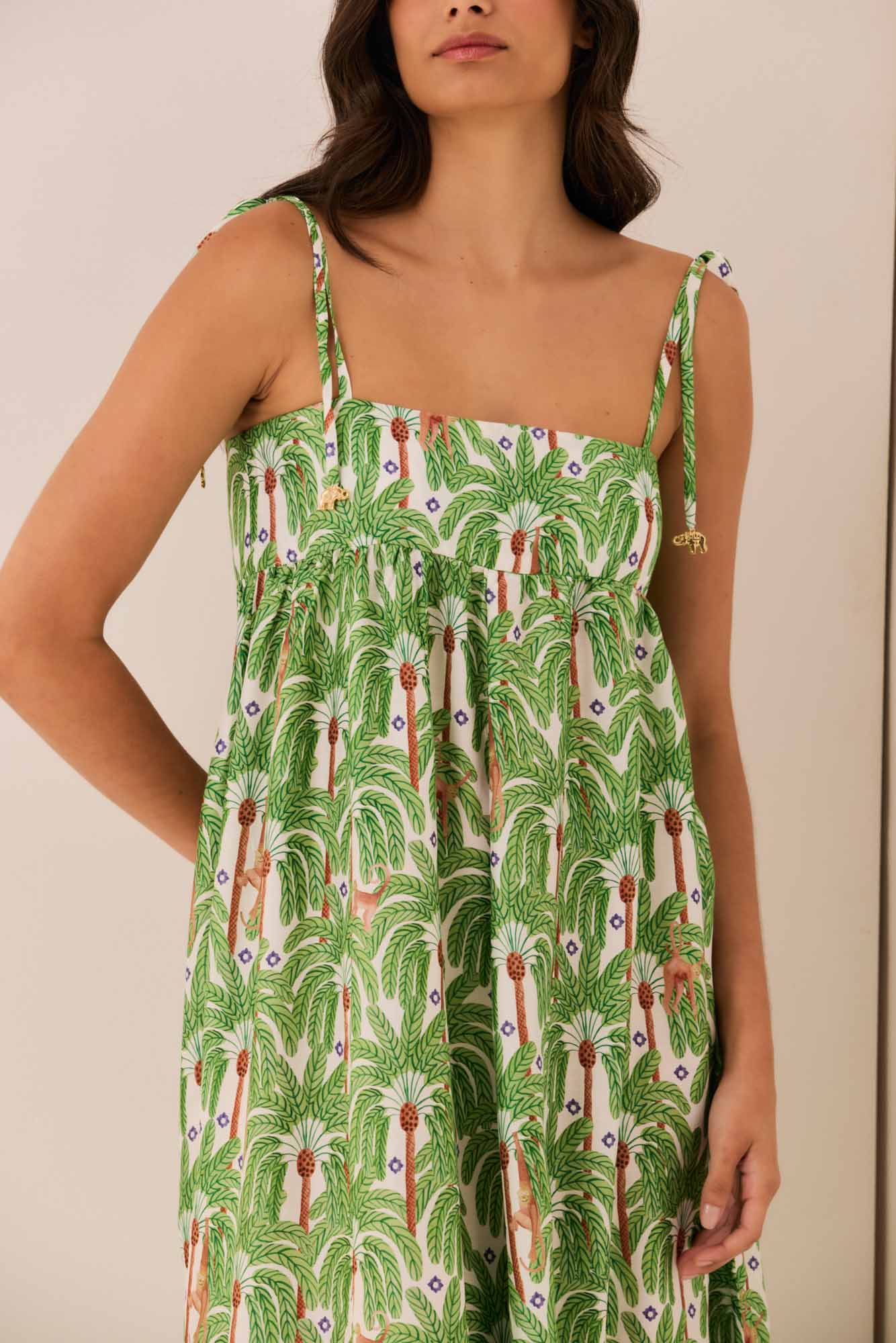 Vestido Nesgas Coqueiral