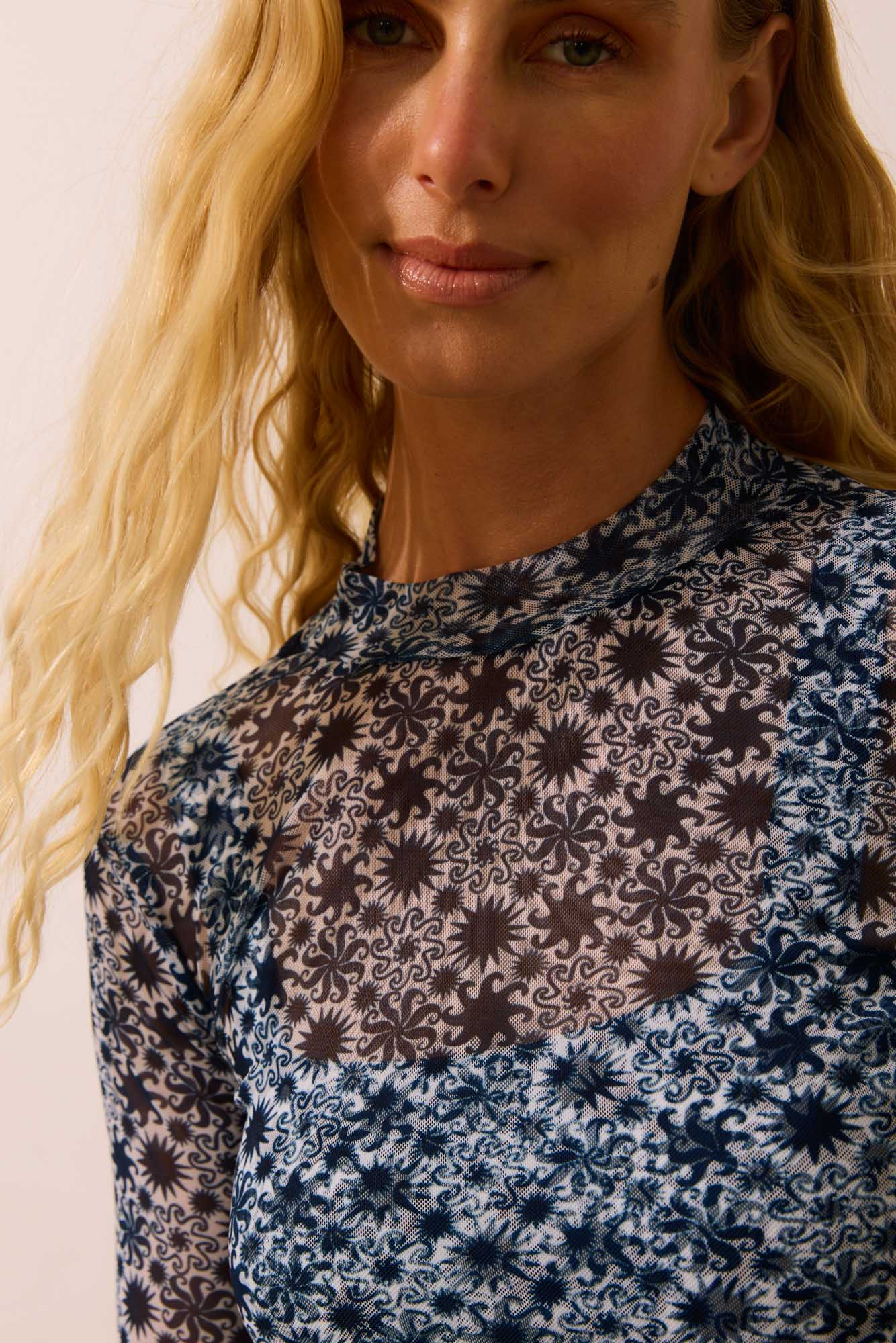 Blusa Tule Onda Solar