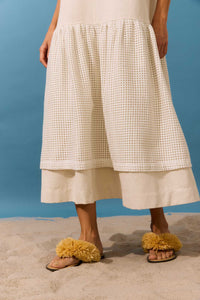 Vestido Babado Areia