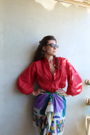 Blusa Pregas Punho Vermelho