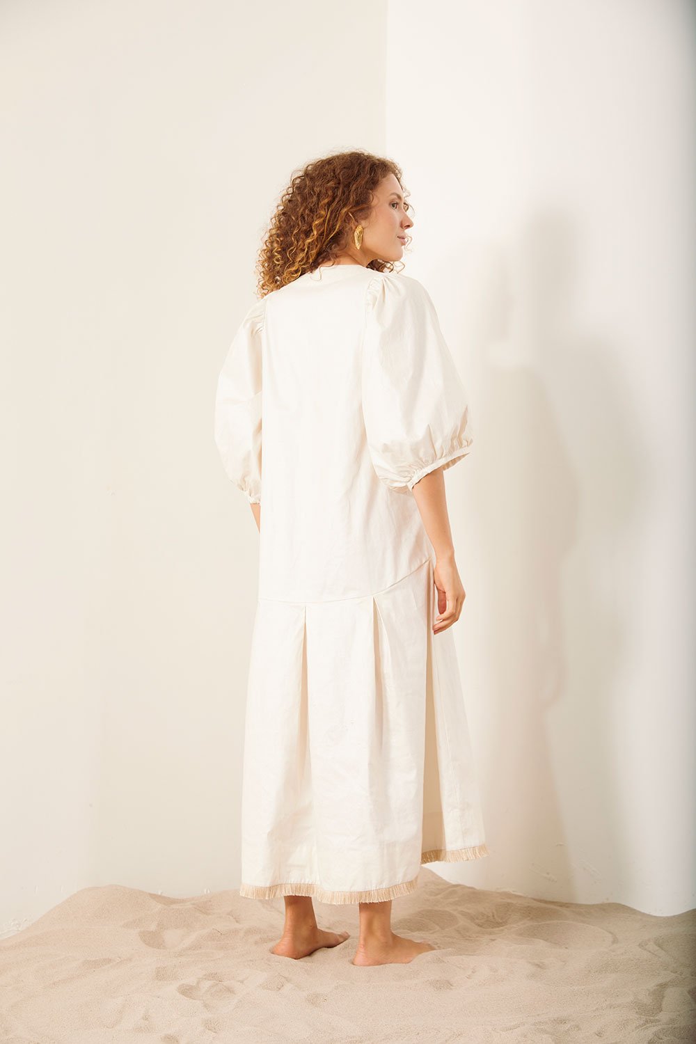 Vestido Branco Escama