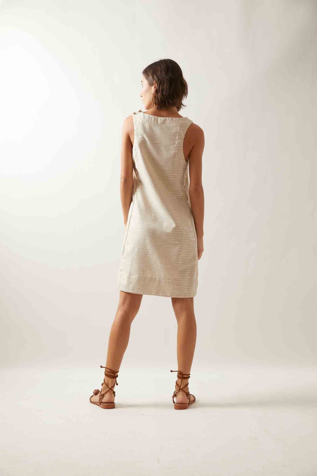 Vestido Curto Paetê Prezent