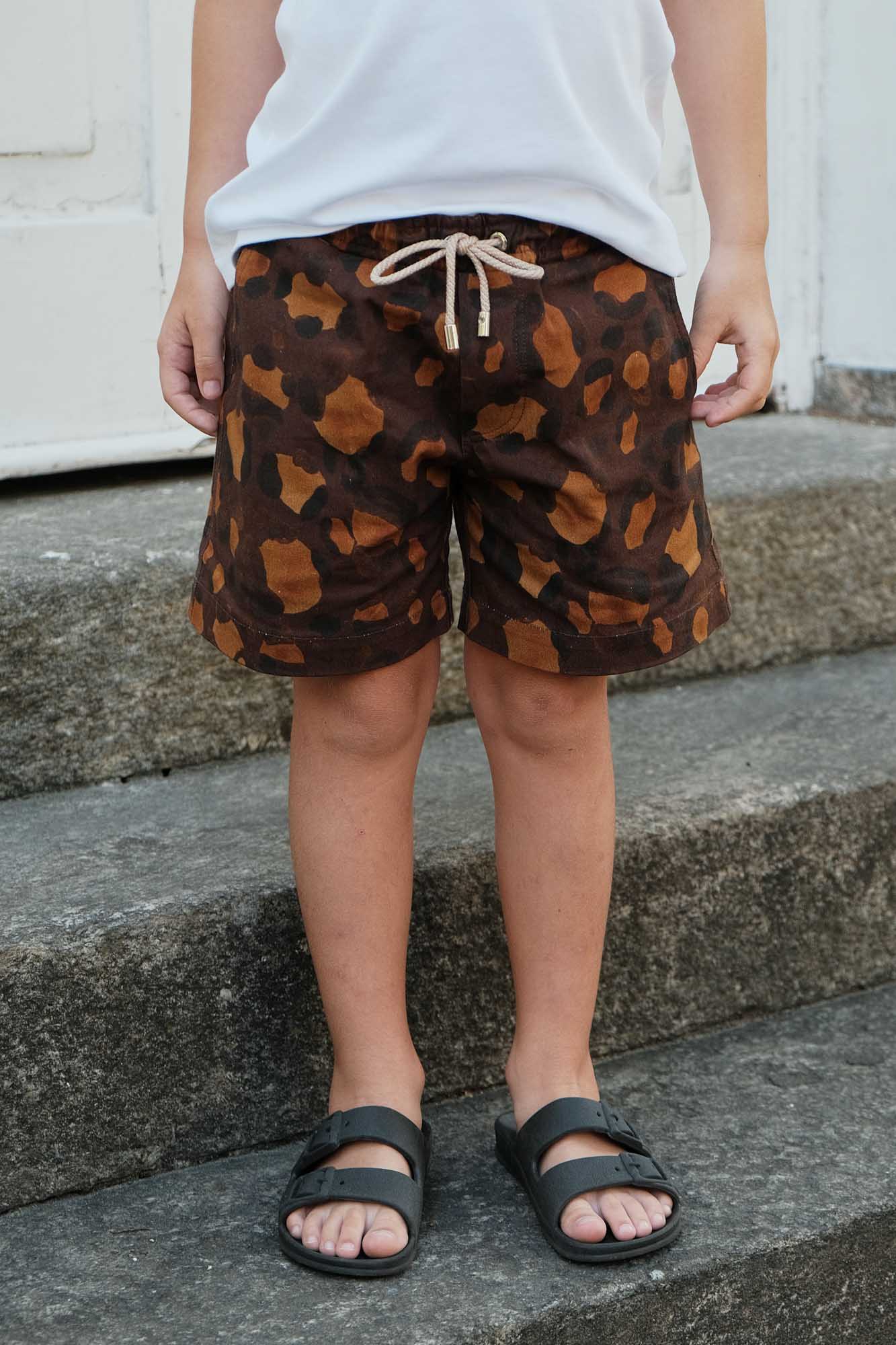 Short Infantil Sarja Onça Pintada