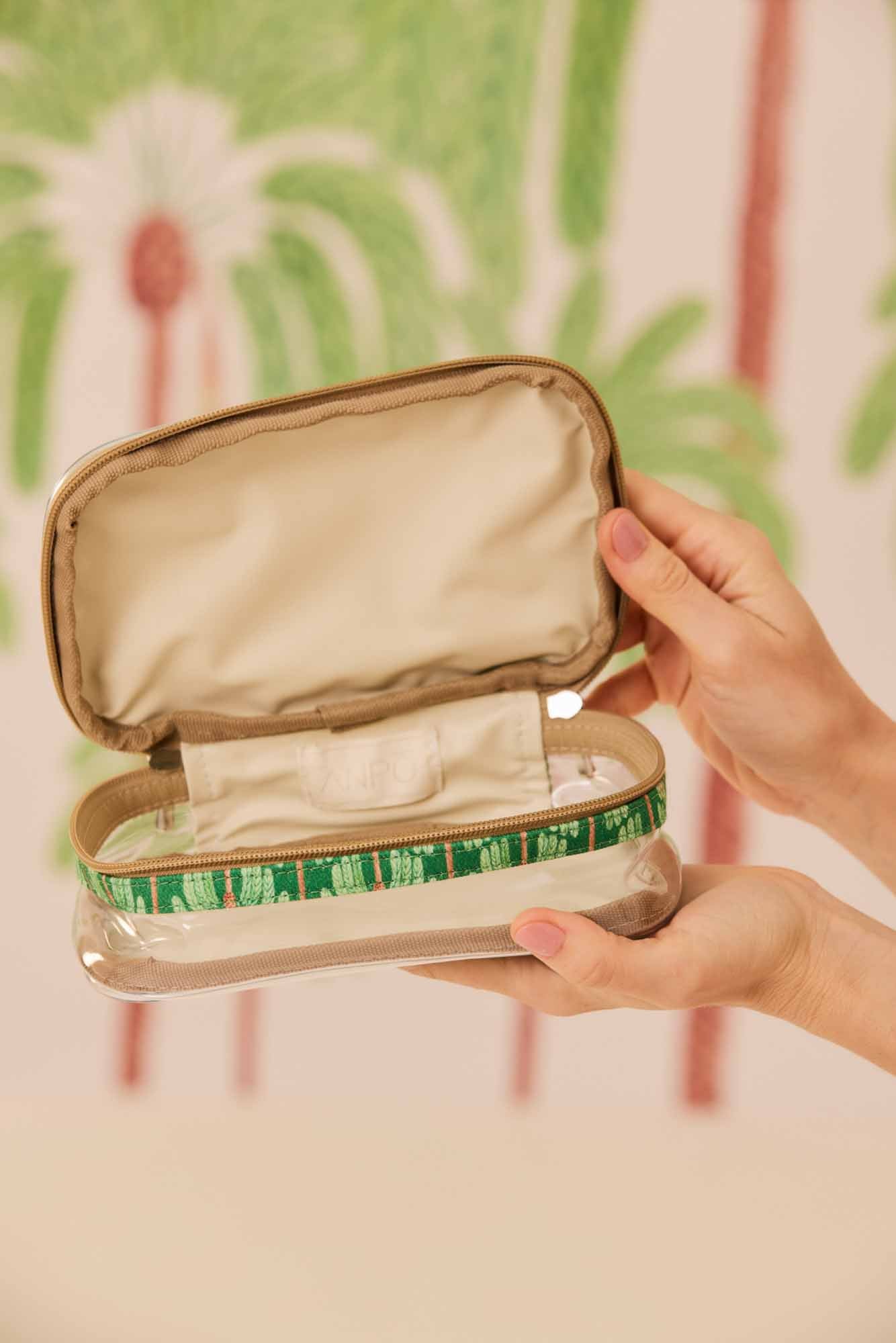 Necessaire Make Up Bungalow