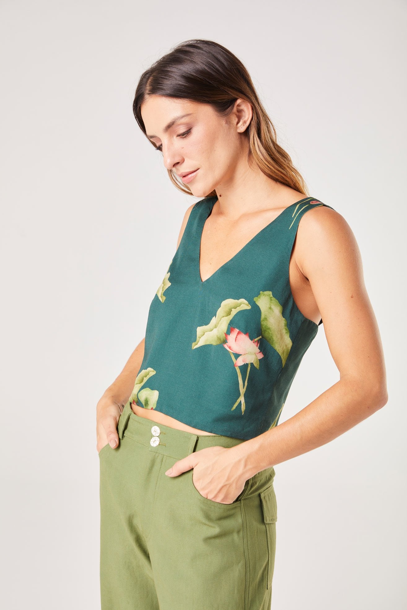 Cropped Est. Aum