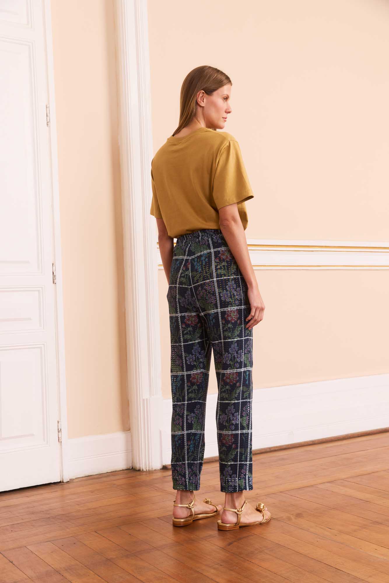 Calça Comfy Ponto Cruz