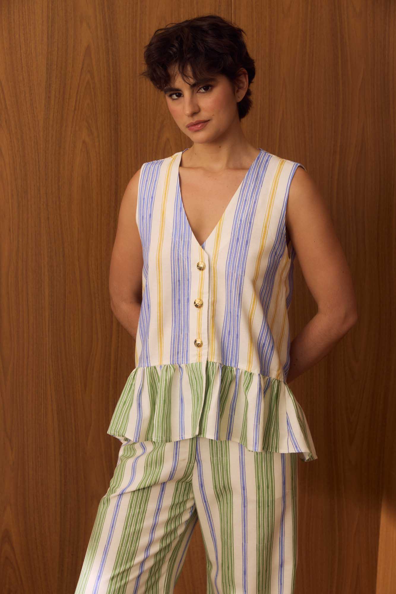 Blusa Babado Tendas