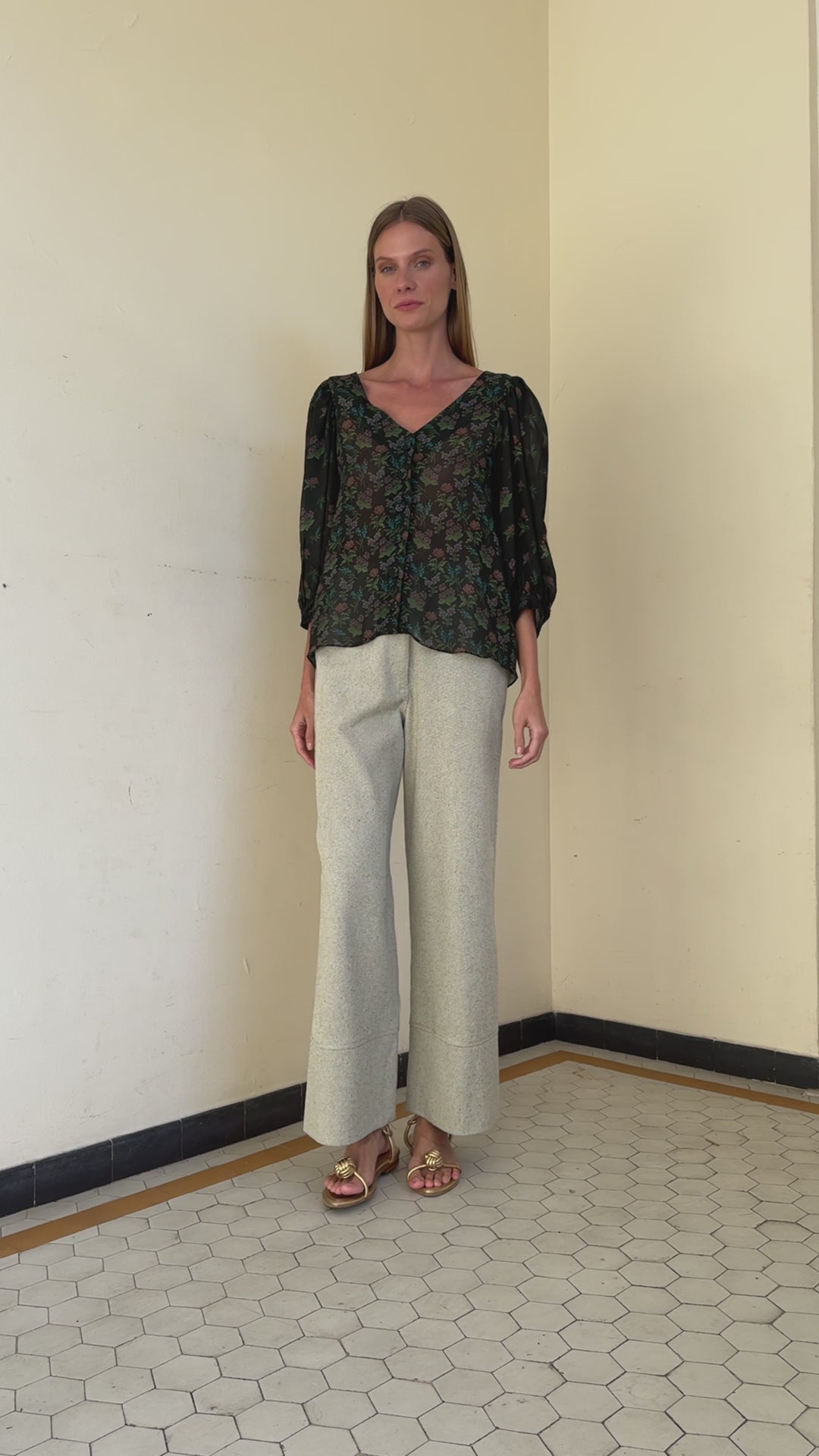 Blusa Jardim Noturno