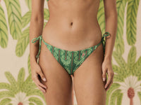Bikini Top Reto + Calcinha Lacinho Coqueiral Verde